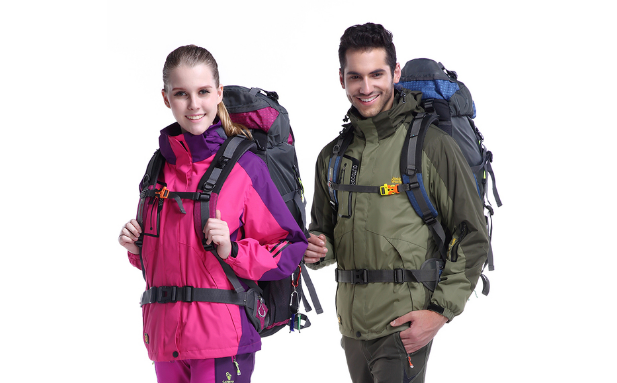 机械维修场景下，工作服需具备哪些安全防护功能（如防火、防静电）？